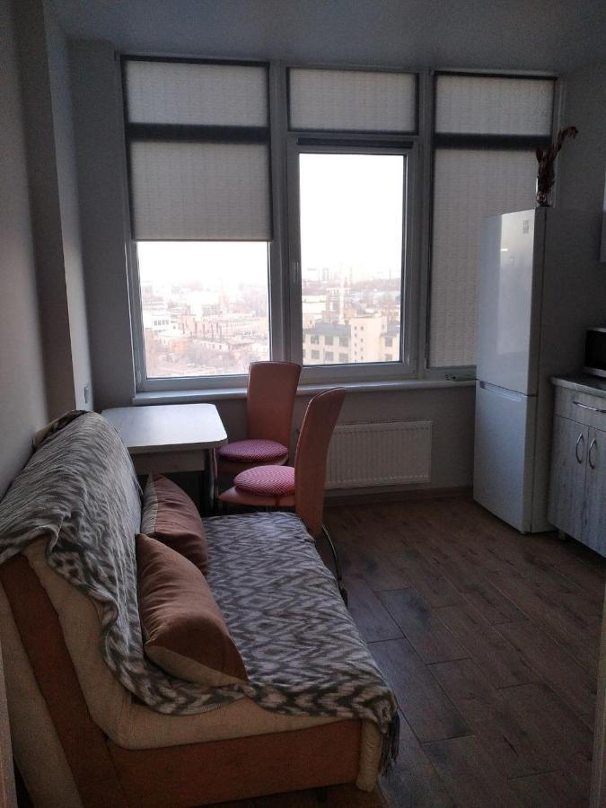 Новая Квартирка В Сердце Одессы Apartment Odesa Exterior photo